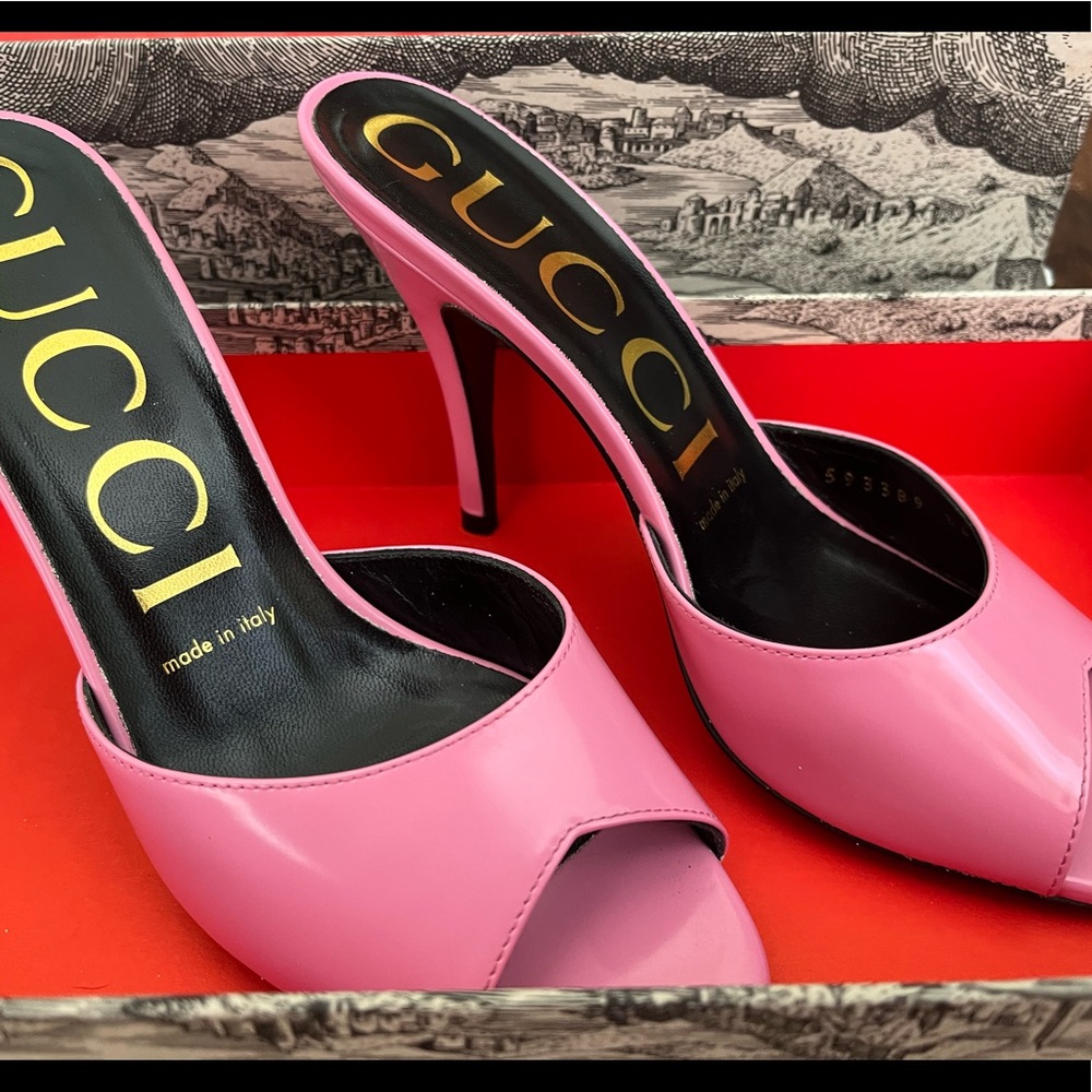 Bubblegum Pink Gucci Kitten Heels